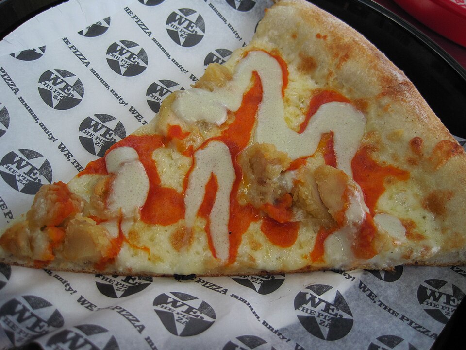 [BAR-PIZ-CHICKEN-BUFFALO-M] تشيكن بافلو - M